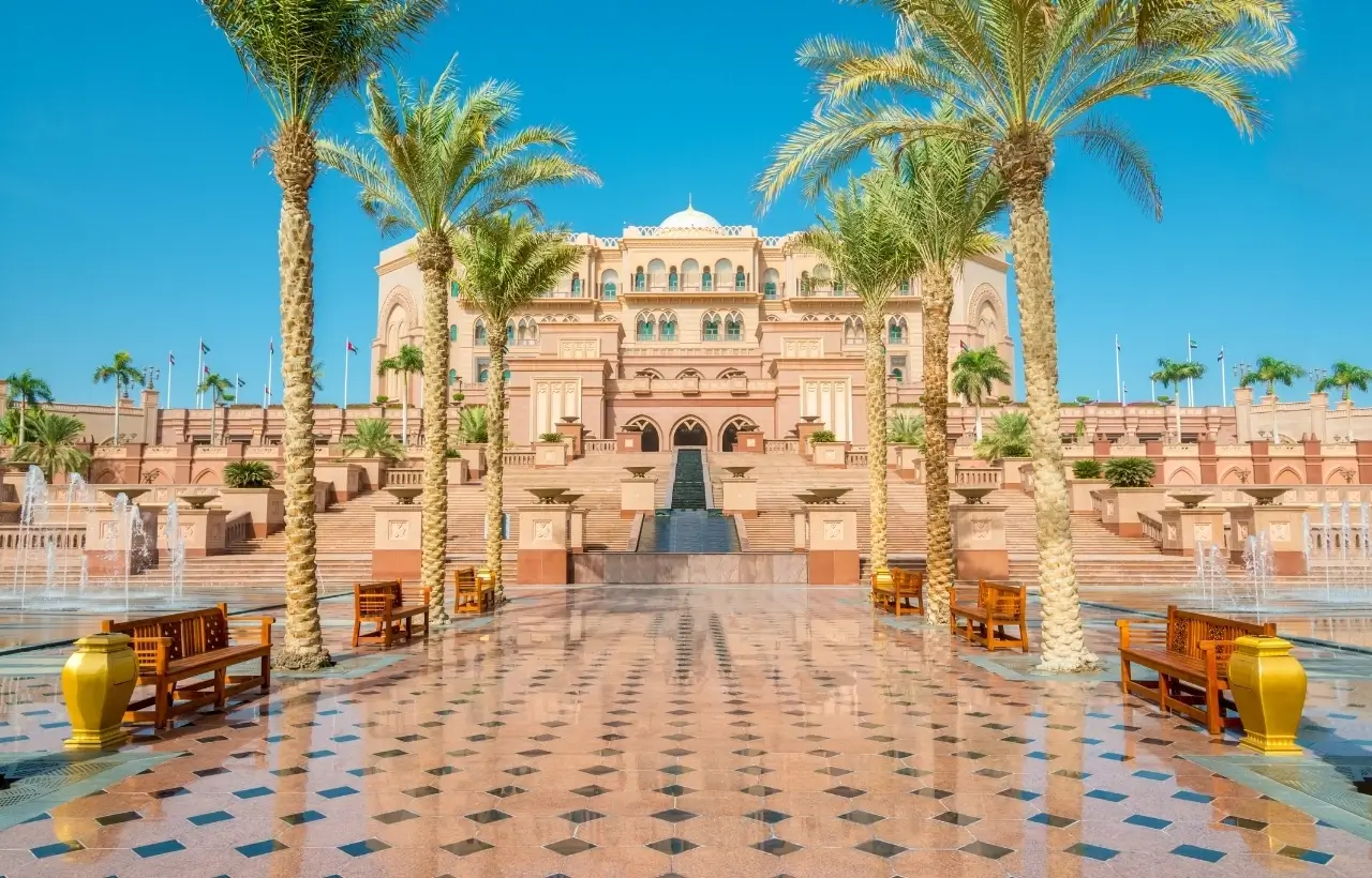 DubaiwithAbuDhabi3