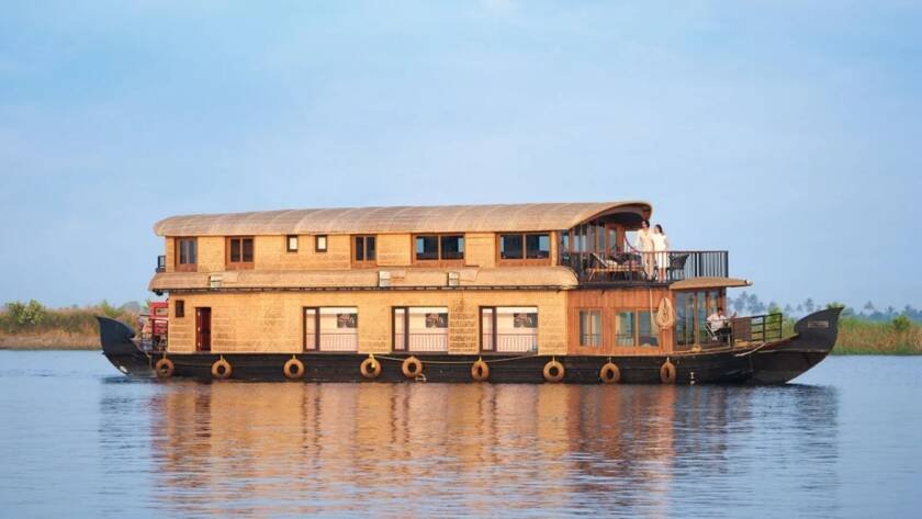 Kerala Houseboat Tour